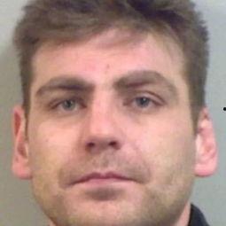 99岁大爷吃瓜,揭秘长寿秘诀中的甜蜜一环